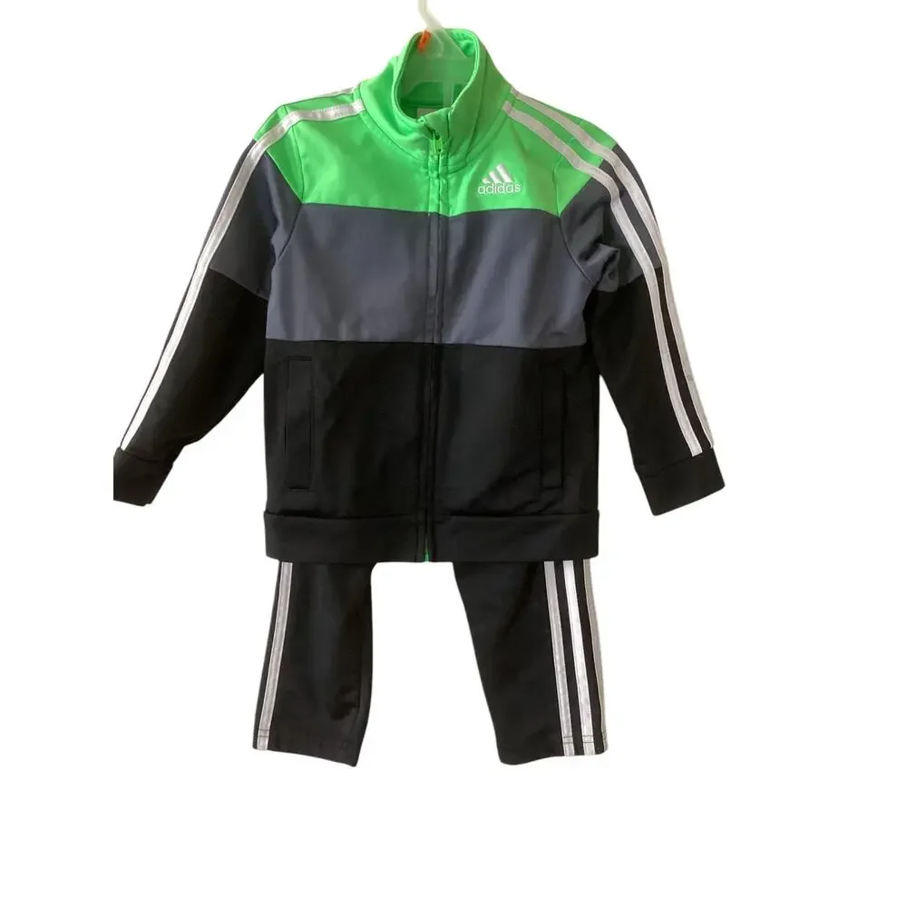 Adidas Warm Up Track Suit Boy/Toddler Size 4T Size * Description